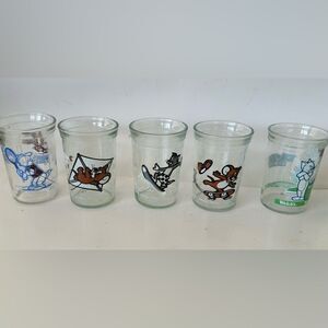 5 Welch's Grape Jelly Jar Cups Vintage Nostalgia Cups 
Looney Toons Characters